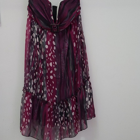 Guess,  size 3, pink graphic cocktail dress - Picture 6 of 6